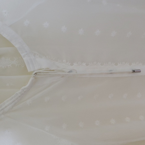 Democracy The Freedom Generation White Sheer Blouse Size M - Picture 3 of 10